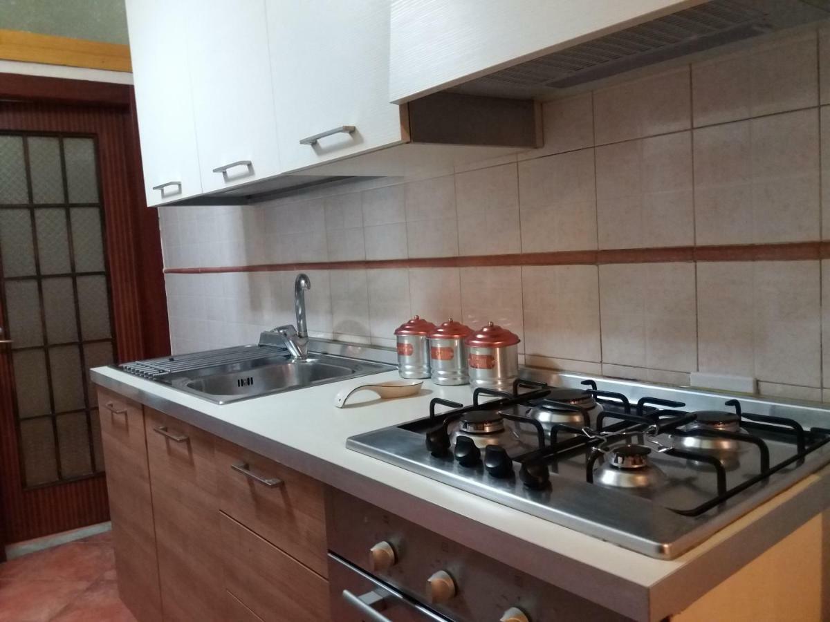 Casa Lillina A Toledo , Near Piazza Del Plebiscito Leilighet Napoli Eksteriør bilde