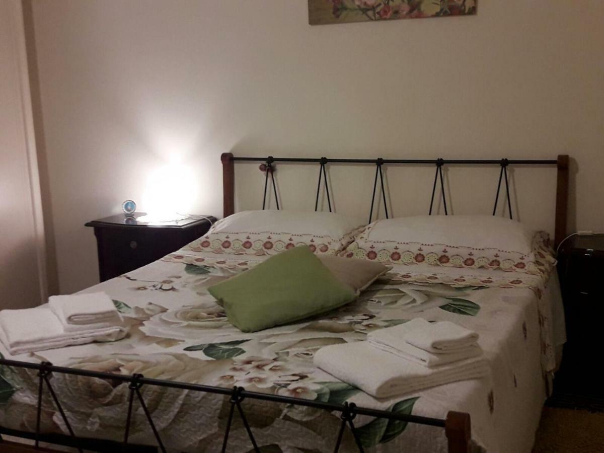 Casa Lillina A Toledo , Near Piazza Del Plebiscito Leilighet Napoli Eksteriør bilde