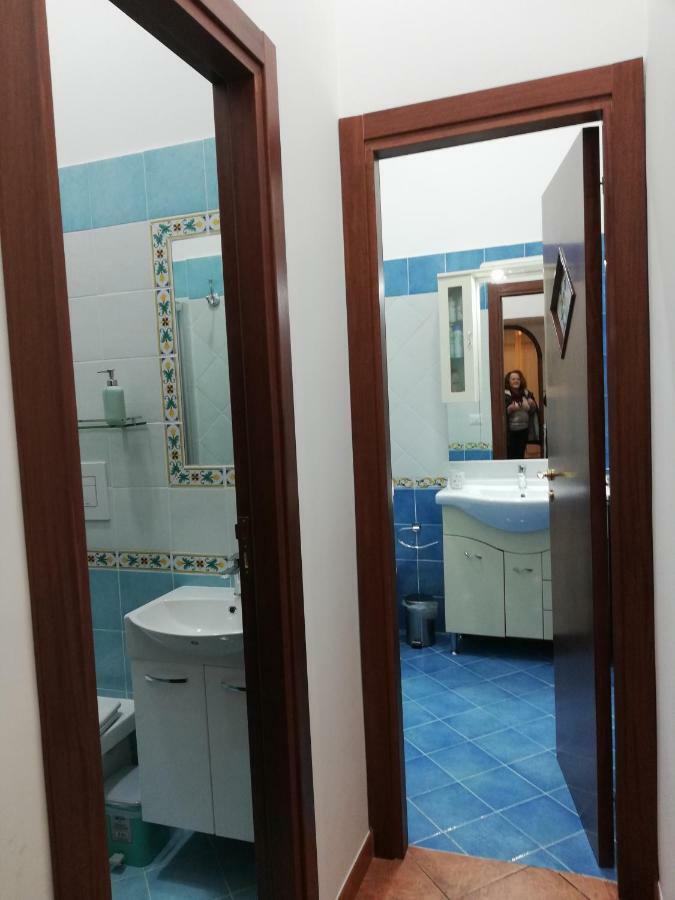 Casa Lillina A Toledo , Near Piazza Del Plebiscito Leilighet Napoli Eksteriør bilde